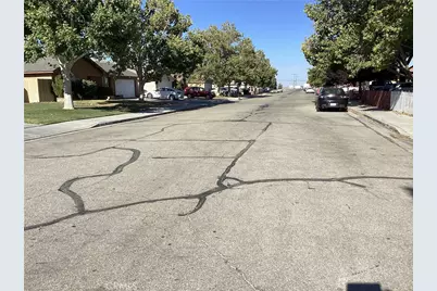 2116 Phlox, Rosamond, CA 93560 - Photo 29