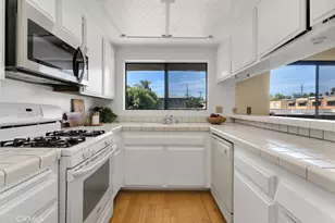 14311 Hartsook St, Sherman Oaks, CA 91423 - Photo 15