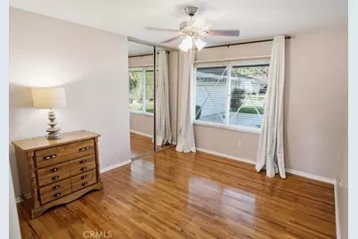 22220 Barbacoa Drive, Saugus, CA 91350 - Photo 27