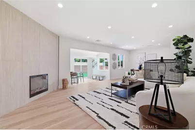 7875 Bellaire Ave, North Hollywood, CA 91605 - Photo 9