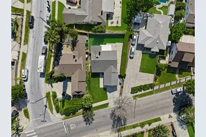 7875 Bellaire Ave, North Hollywood, CA 91605 - Photo 37