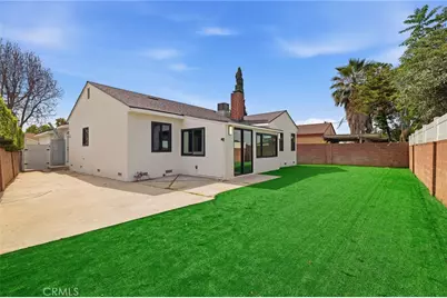 7875 Bellaire Ave, North Hollywood, CA 91605 - Photo 31