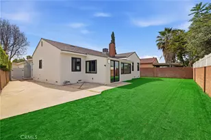 7875 Bellaire Ave, North Hollywood, CA 91605 - Photo 31