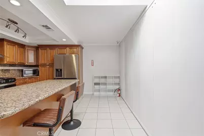 7803 Allott, Van Nuys, CA 91402 - Photo 5