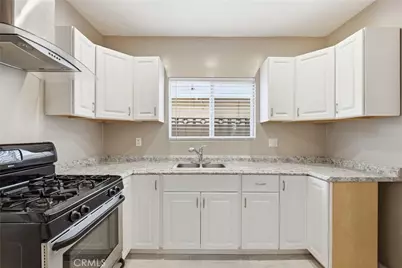 7803 Allott, Van Nuys, CA 91402 - Photo 15