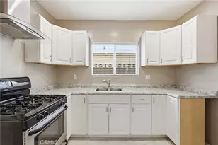 7803 Allott, Van Nuys, CA 91402 - Photo 15