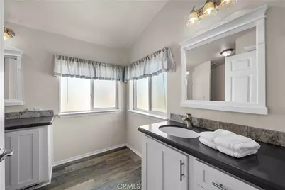 1215 Anchors Way #5 #5, Ventura, CA 93001 - Photo 37