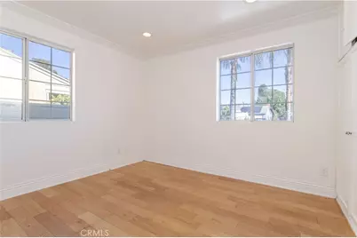 8855 Tyrone Avenue, Panorama City, CA 91402 - Photo 21