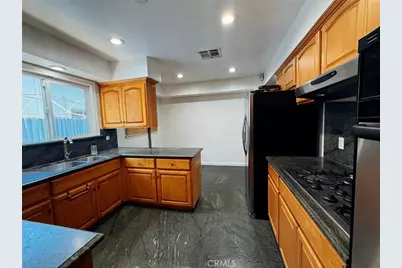 7029 Bellaire, Los Angeles, CA 91605 - Photo 7