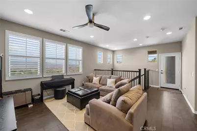 27278 Ardella Place, Saugus, CA 91350 - Photo 29