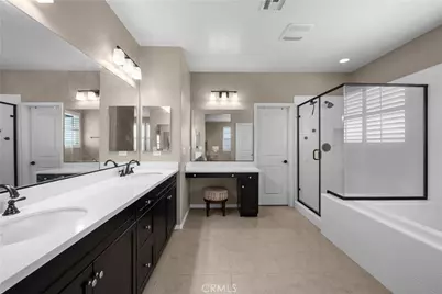 27278 Ardella Place, Saugus, CA 91350 - Photo 43