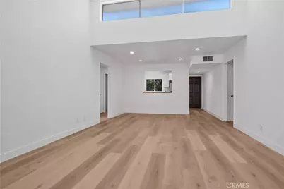 5700 Etiwanda Avenue #288, Tarzana, CA 91356 - Photo 9