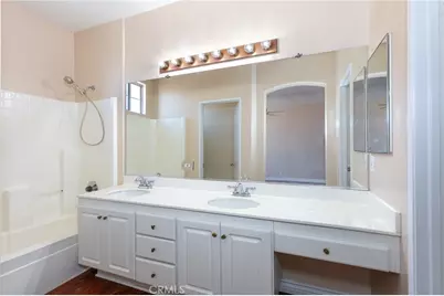 1654 Moonseed, Simi Valley, CA 93065 - Photo 11