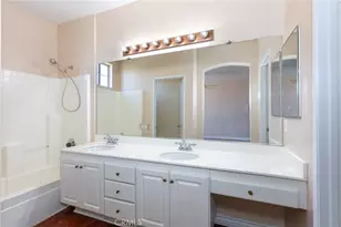 1654 Moonseed, Simi Valley, CA 93065 - Photo 11