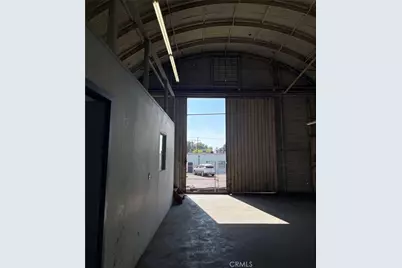 138 E Pomona, Monrovia, CA 91016 - Photo 17