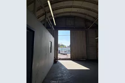 138 E Pomona, Monrovia, CA 91016 - Photo 17