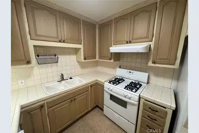 7521 Wilbur, Reseda, CA 91335 - Photo 29