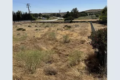 36360 Burnwell Ct, Palmdale, CA 93350 - Photo 3