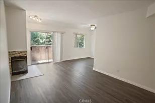 7320 Balboa Blvd, Lake Balboa, CA 91406 - Photo 3
