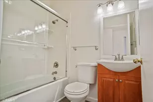 7320 Balboa Blvd, Lake Balboa, CA 91406 - Photo 13