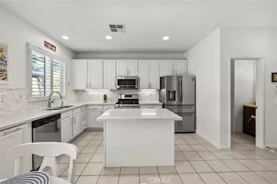 28529 Gibraltar, Castaic, CA 91384 - Photo 17
