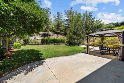 28529 Gibraltar, Castaic, CA 91384 - Photo 29