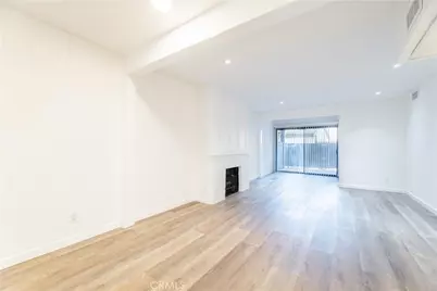 6275 Canoga #61, Woodland Hills, CA 91367 - Photo 7