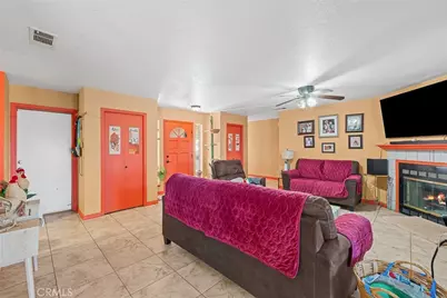 9121 Grove Avenue, California City, CA 93505 - Photo 13