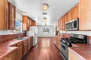 21208 Madre, Tehachapi, CA 93561 - Photo 19