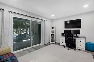 7131 Farralone Ave, Canoga Park, CA 91303 - Photo 9