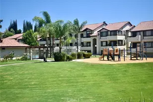 18169 Sundowner, Canyon Country, CA 91387 - Photo 35