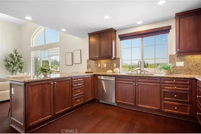 5668 Como Circle, Woodland Hills, CA 91367 - Photo 15