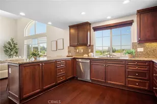 5668 Como, Woodland Hills, CA 91367 - Photo 15