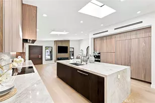 14627 Huston, Sherman Oaks, CA 91403 - Photo 9