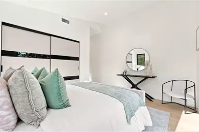 14627 Huston, Sherman Oaks, CA 91403 - Photo 27