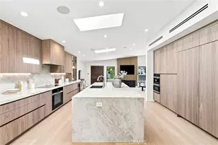 14627 Huston, Sherman Oaks, CA 91403 - Photo 13