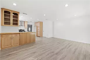 19025 Drycliff, Canyon Country, CA 91351 - Photo 17