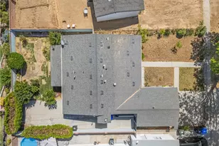 19025 Drycliff, Canyon Country, CA 91351 - Photo 3