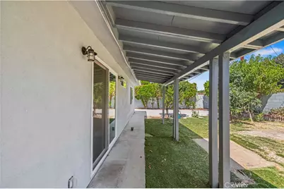 19025 Drycliff, Canyon Country, CA 91351 - Photo 39