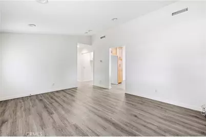 19025 Drycliff, Canyon Country, CA 91351 - Photo 21