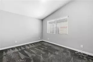 19025 Drycliff, Canyon Country, CA 91351 - Photo 29