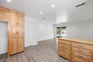 19025 Drycliff, Canyon Country, CA 91351 - Photo 13
