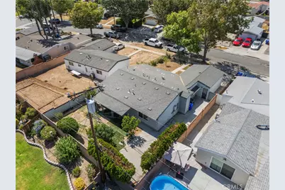19025 Drycliff, Canyon Country, CA 91351 - Photo 7