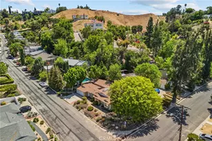 4898 Reforma Rd, Woodland Hills, CA 91364 - Photo 45