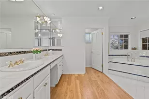 4898 Reforma Rd, Woodland Hills, CA 91364 - Photo 33