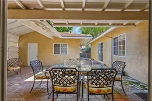 4898 Reforma Rd, Woodland Hills, CA 91364 - Photo 27