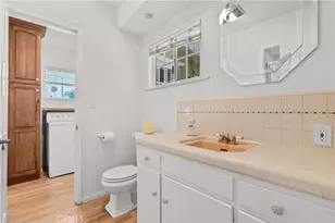 4898 Reforma Rd, Woodland Hills, CA 91364 - Photo 23