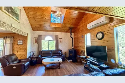 14921 Ward Drive, Pine Mountain Club, CA 93225 - Photo 17