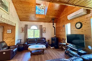 14921 Ward Dr, Pine Mountain Club, CA 93225 - Photo 17