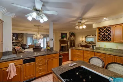8315 Canterbury Avenue, Los Angeles, CA 91352 - Photo 13